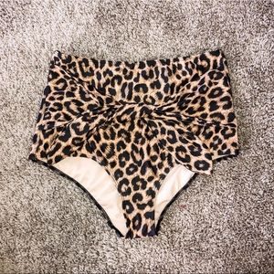 Kortni jeane leopard tie front swimmers